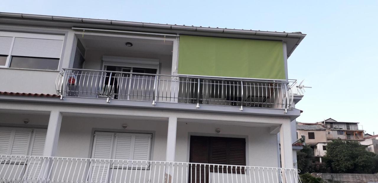 Apartments Myrjam Baska  Luaran gambar