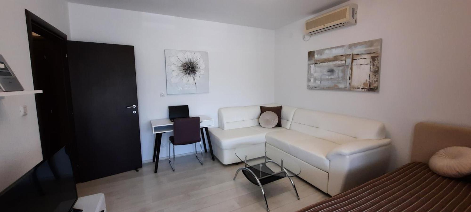 Apartments Myrjam Baska  Luaran gambar